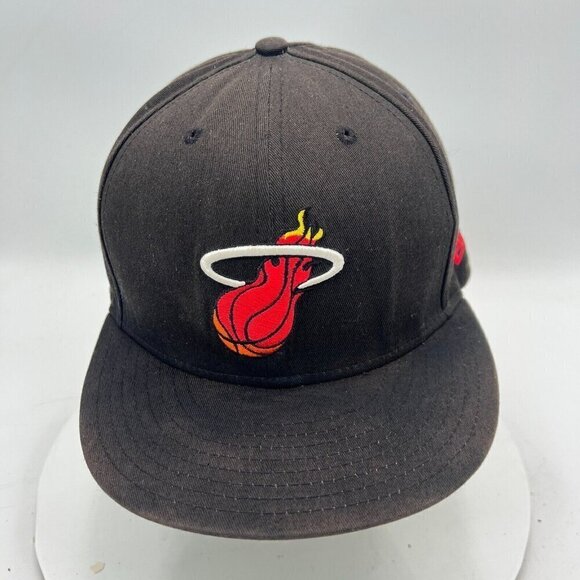 New Era Other - Miami Heat New Era Fits Hardwood Classics NBA Black Red Patch Snapback Cap Hat